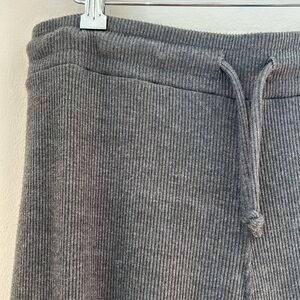 Perfect White Tee selena ribbed pant